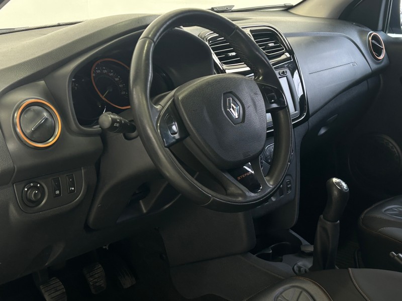 SANDERO 1.6 STEPWAY 16V FLEX 4P MANUAL - 2020 - CAXIAS DO SUL