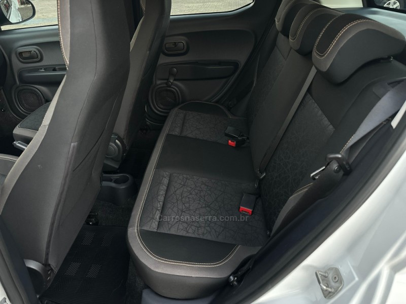 MOBI 1.0 TREKKING 8V FLEX 4P MANUAL - 2021 - MONTENEGRO