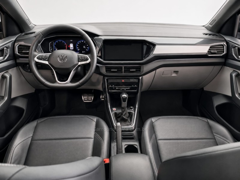 T-CROSS 1.4 HIGHLINE TSI 16V FLEX 4P AUTOMÁTICO - 2024 - CAXIAS DO SUL