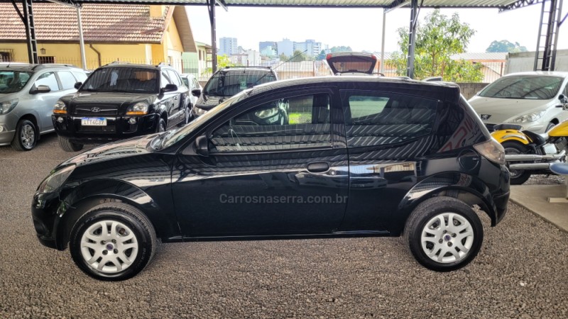 KA 1.0 I 8V GASOLINA 2P MANUAL - 2012 - CAXIAS DO SUL