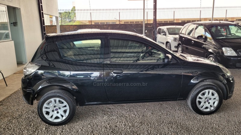 KA 1.0 I 8V GASOLINA 2P MANUAL - 2012 - CAXIAS DO SUL