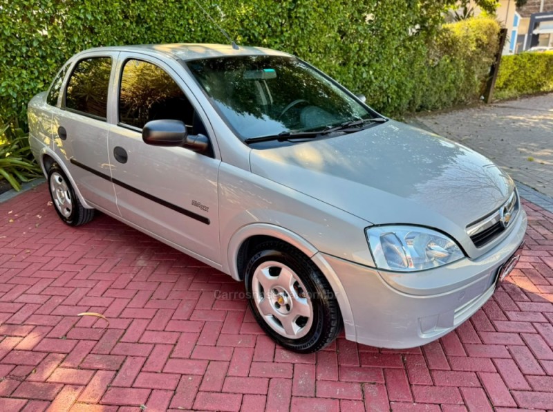 CORSA 1.0 MPFI MAXX 8V GASOLINA 4P MANUAL - 2005 - ROLANTE