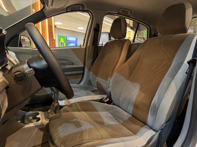 AGILE 1.4 MPFI LTZ 8V FLEX 4P MANUAL - 2011 - NOVO HAMBURGO
