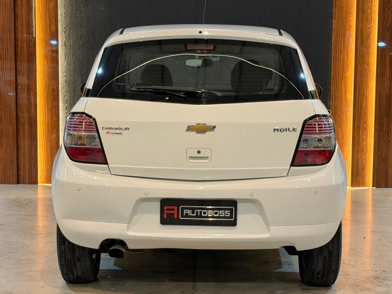 AGILE 1.4 MPFI LTZ 8V FLEX 4P MANUAL - 2011 - NOVO HAMBURGO