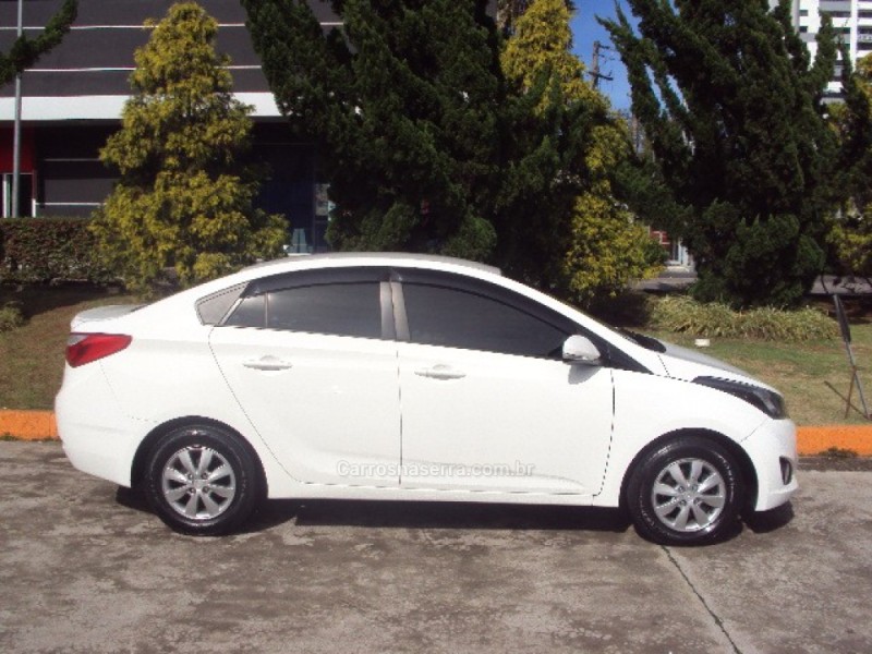 HB20S 1.6 COMFORT PLUS 16V FLEX 4P MANUAL - 2014 - CAXIAS DO SUL