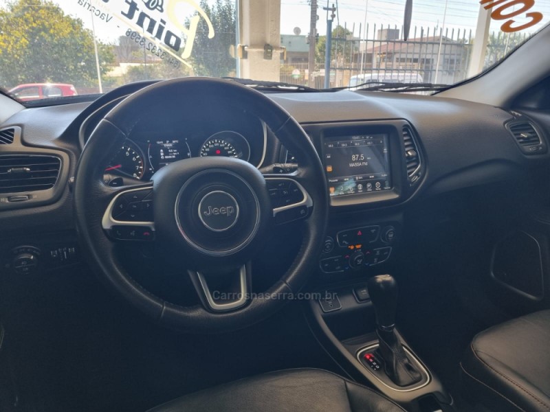 COMPASS 2.0 16V FLEX LONGITUDE AUTOMÁTICO - 2017 - VACARIA