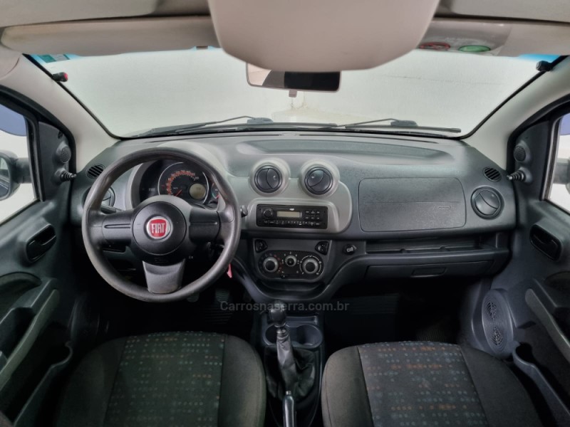 UNO 1.0 EVO VIVACE 8V FLEX 4P MANUAL - 2013 - VACARIA