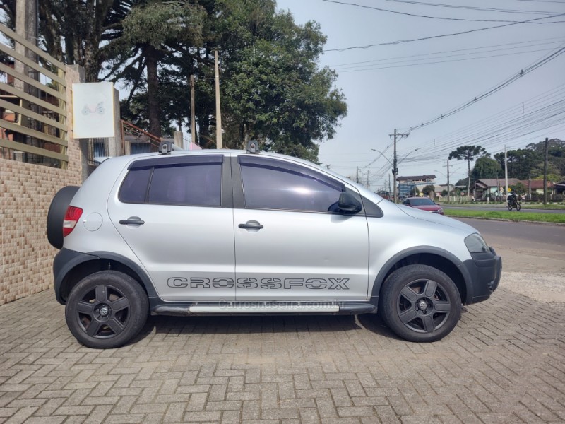 CROSSFOX 1.6 MI FLEX 8V 4P MANUAL - 2006 - CANELA