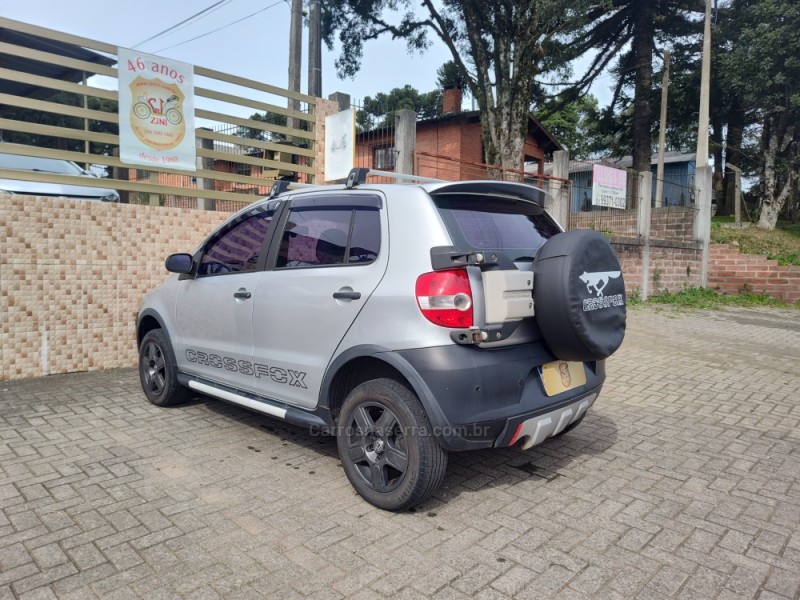 CROSSFOX 1.6 MI FLEX 8V 4P MANUAL - 2006 - CANELA