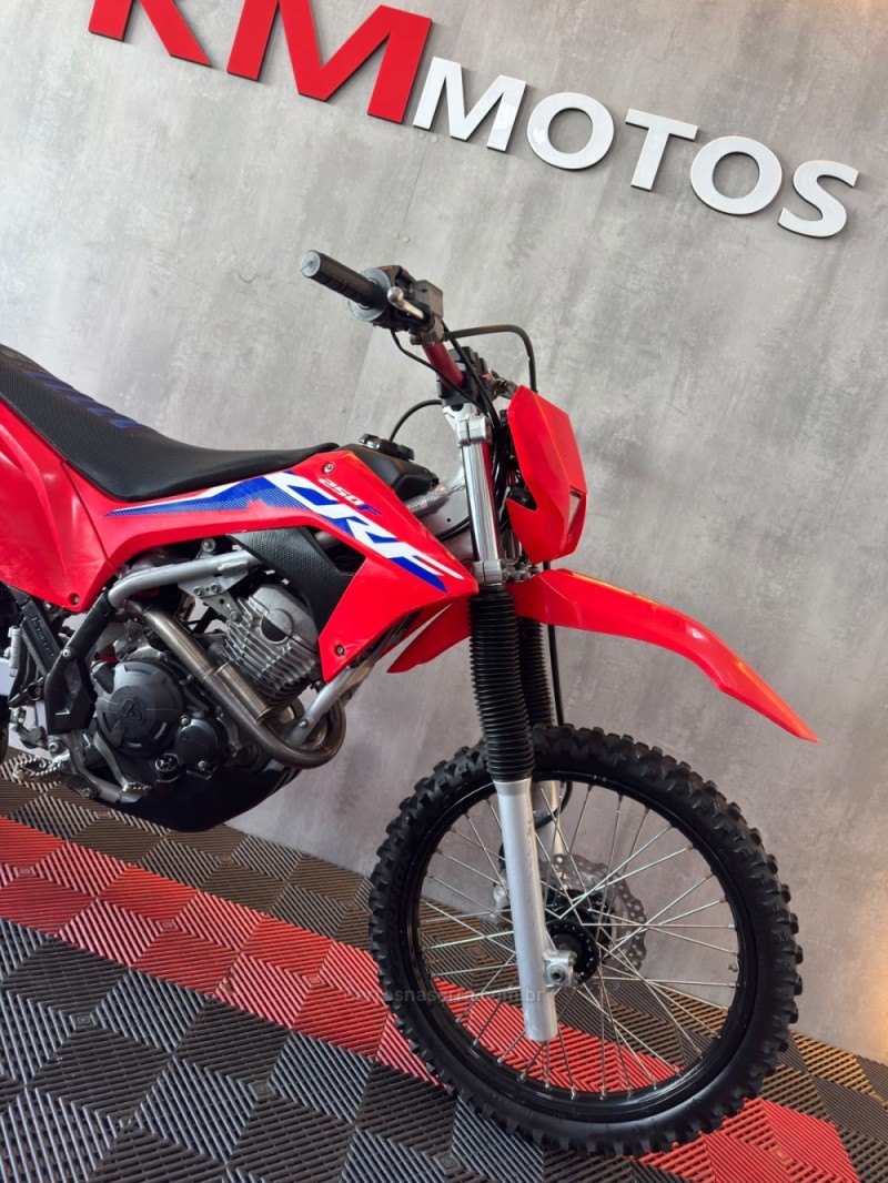 CRF 250F  - 2022 - PORTãO