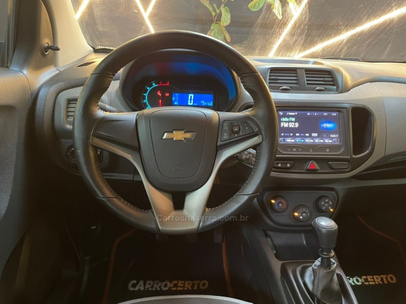 SPIN 1.8 LT 8V FLEX 4P MANUAL - 2017 - NOVO HAMBURGO