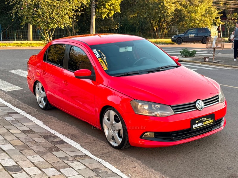 VOYAGE 1.6 MI 8V FLEX 4P MANUAL - 2014 - ESTâNCIA VELHA
