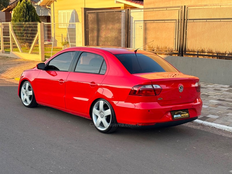 VOYAGE 1.6 MI 8V FLEX 4P MANUAL - 2014 - ESTâNCIA VELHA