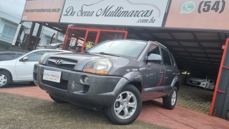 tucson 2.0 mpfi gls 16v 143cv 2wd flex 4p automatico 2015 farroupilha