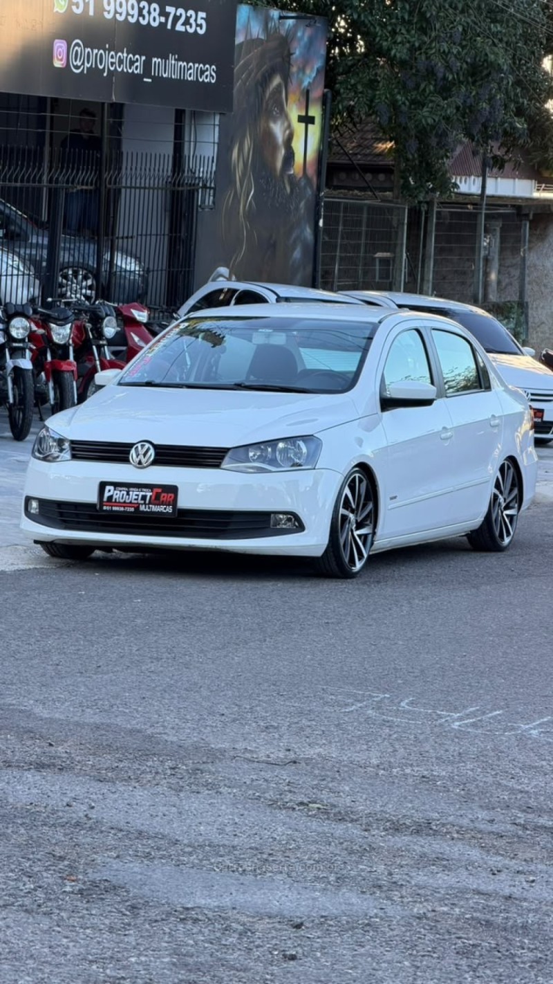 VOYAGE 1.0 MI TRENDLINE 8V FLEX 4P MANUAL - 2013 - NOVO HAMBURGO