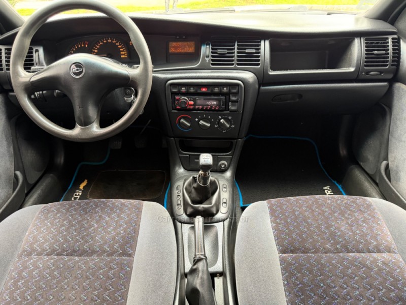 VECTRA 2.2 MPFI GLS 8V GASOLINA 4P MANUAL - 1999 - CAMPO BOM
