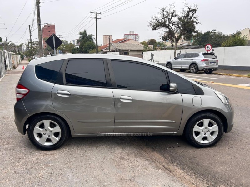 FIT 1.4 LXL 8V FLEX 4P MANUAL - 2009 - VENâNCIO AIRES