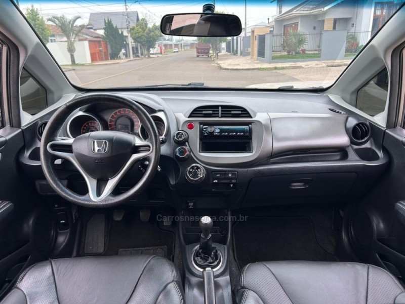 FIT 1.4 LXL 8V FLEX 4P MANUAL - 2009 - VENâNCIO AIRES