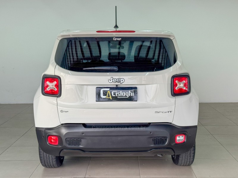 RENEGADE 1.8 16V FLEX SPORT 4P MANUAL - 2016 - CARLOS BARBOSA
