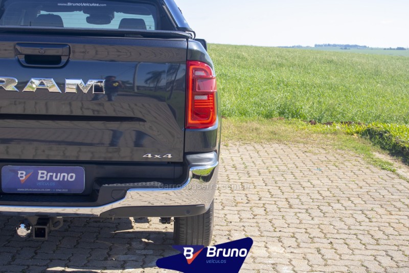 RAMPAGE 2.0 LARAMIE 4X4 TURBO DIESEL 4P AUTOMÁTICO - 2024 - PALMEIRA DAS MISSõES
