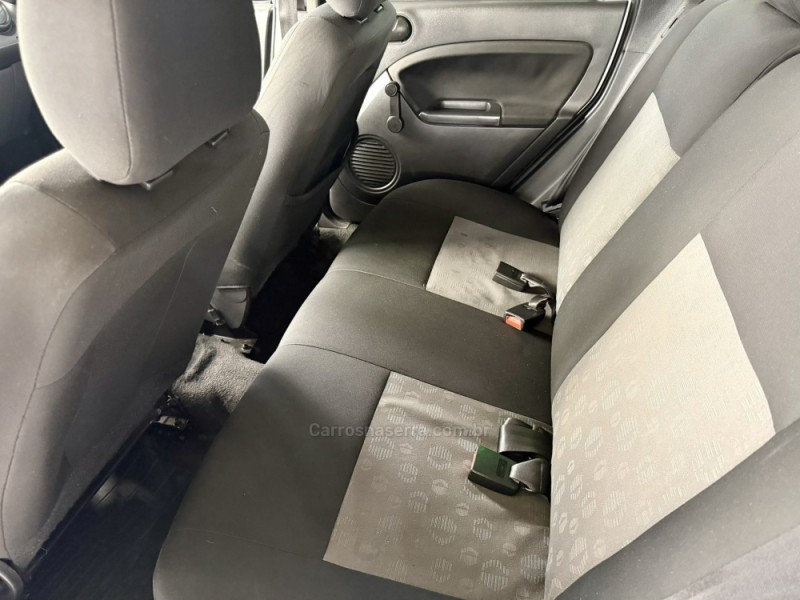 FIESTA 1.0 ROCAM HATCH 8V FLEX 4P MANUAL - 2011 - CAMPO BOM