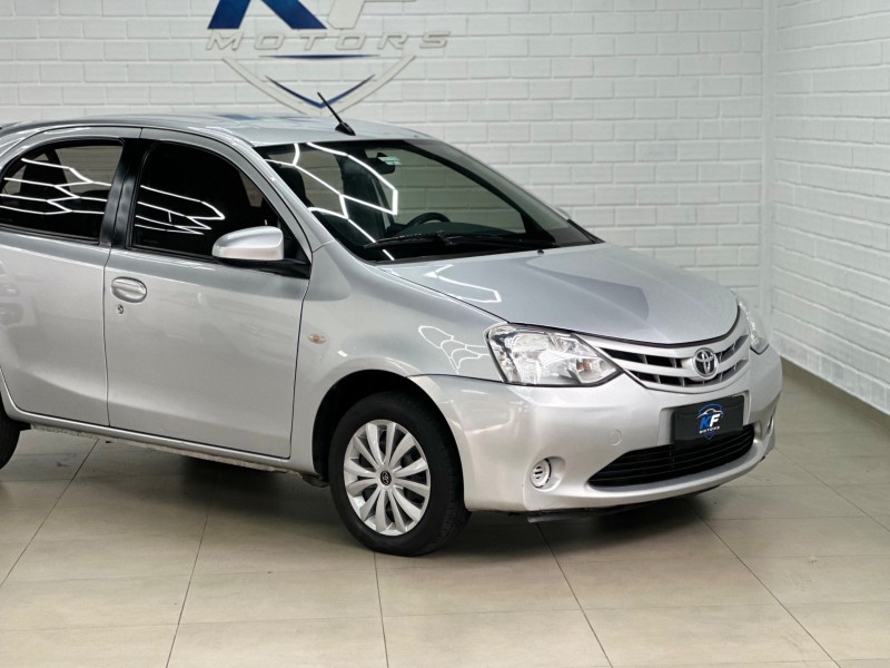 ETIOS 1.5 XS 16V FLEX 4P MANUAL - 2017 - NOVO HAMBURGO