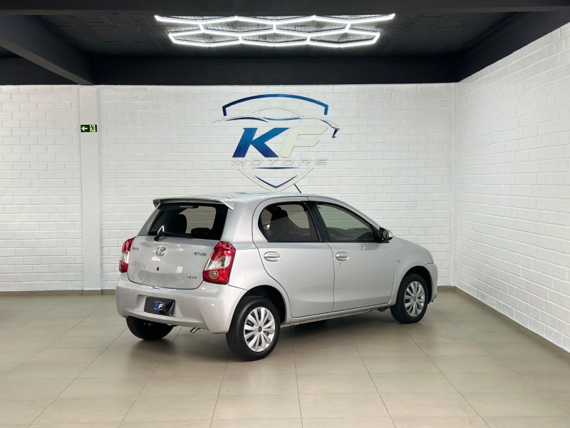 ETIOS 1.5 XS 16V FLEX 4P MANUAL - 2017 - NOVO HAMBURGO