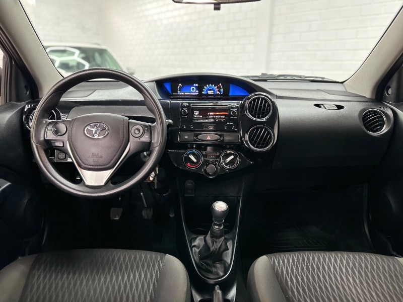 ETIOS 1.5 XS 16V FLEX 4P MANUAL - 2017 - NOVO HAMBURGO