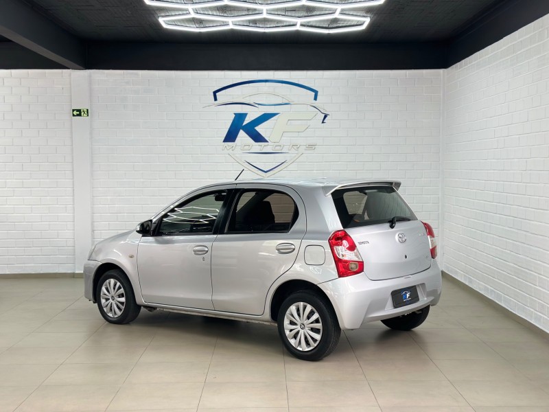 ETIOS 1.5 XS 16V FLEX 4P MANUAL - 2017 - NOVO HAMBURGO
