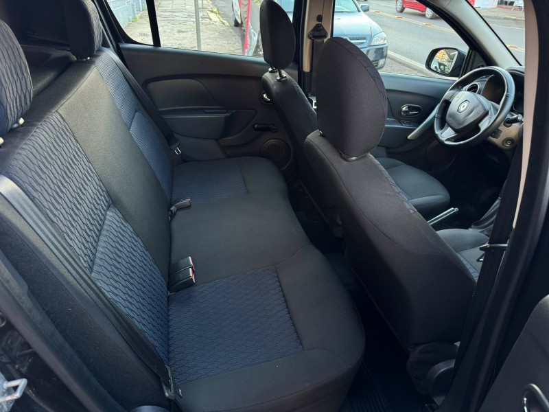 SANDERO 1.0 EXPRESSION 16V FLEX 4P MANUAL - 2015 - VACARIA