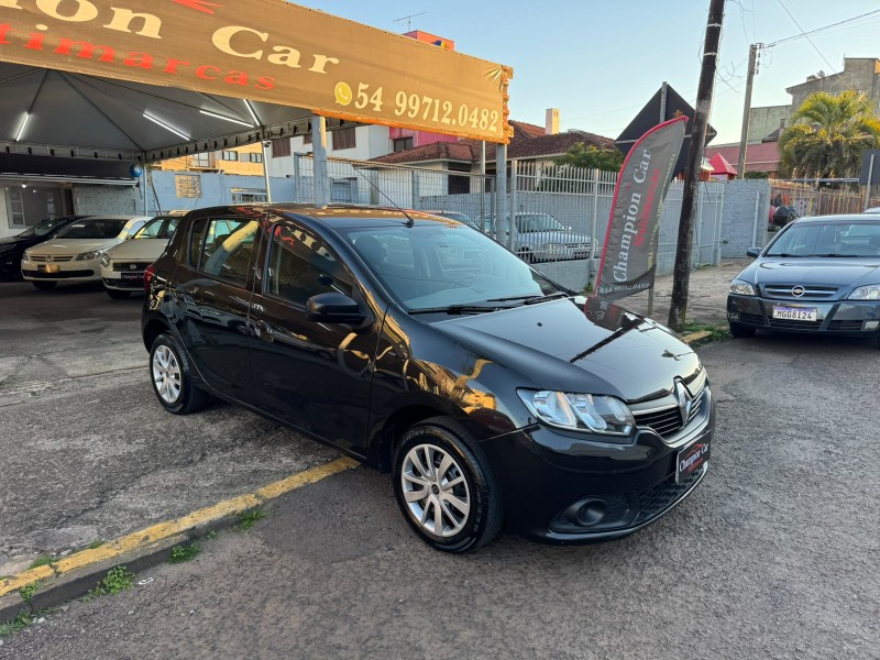 SANDERO 1.0 EXPRESSION 16V FLEX 4P MANUAL - 2015 - VACARIA