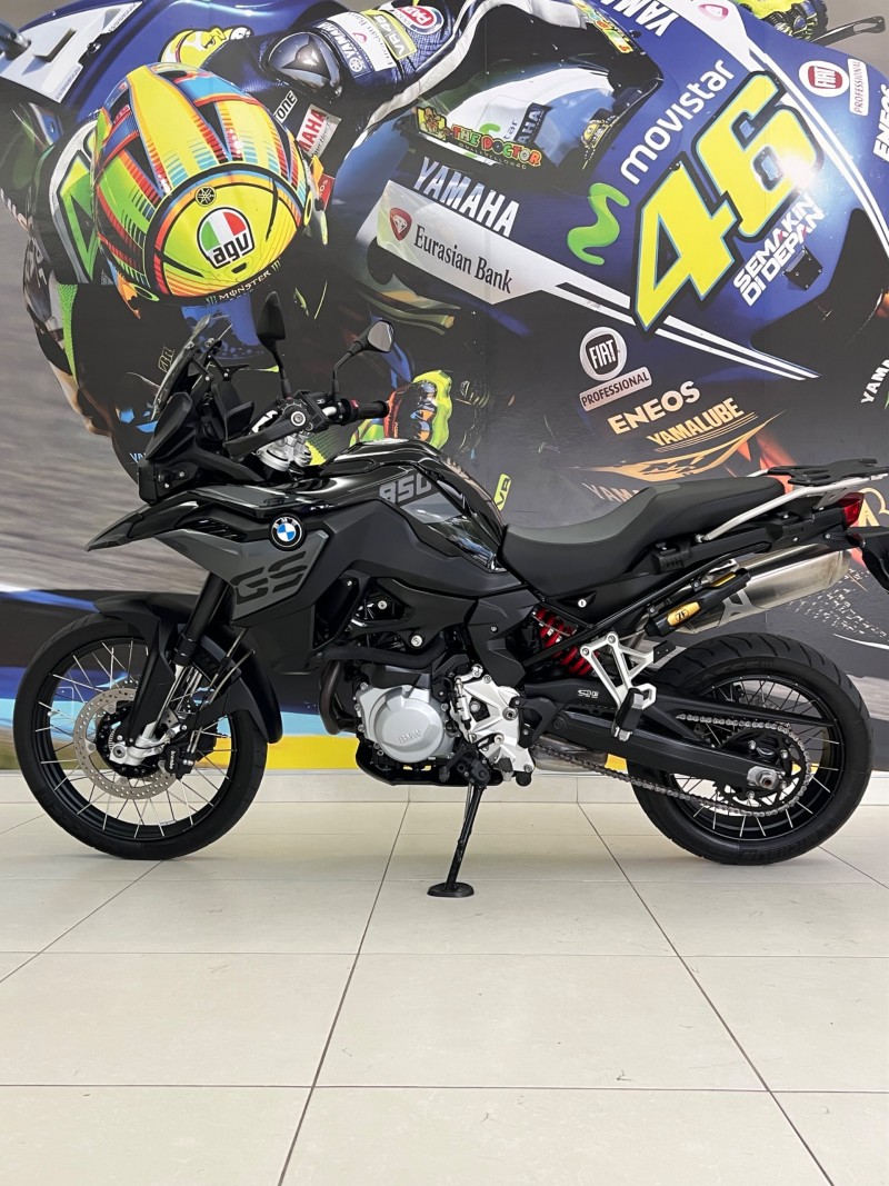 F 850 GS TRIPLE BLACK - 2023 - PASSO FUNDO