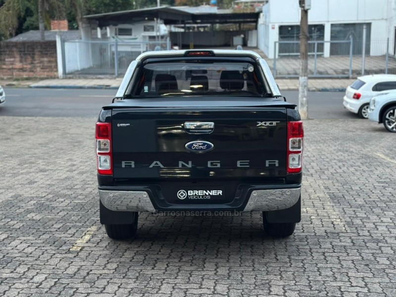 RANGER 2.5 XLT 4X2 CD 16V FLEX 4P MANUAL - 2015 - MONTENEGRO