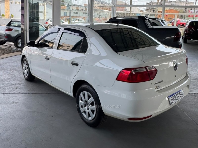 VOYAGE 1.0 MI TRENDLINE 8V FLEX 4P MANUAL - 2016 - VACARIA
