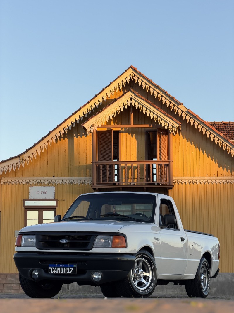 RANGER 4.0 XL 4X2 CS V6 12V GASOLINA 2P MANUAL - 1995 - ANTôNIO PRADO