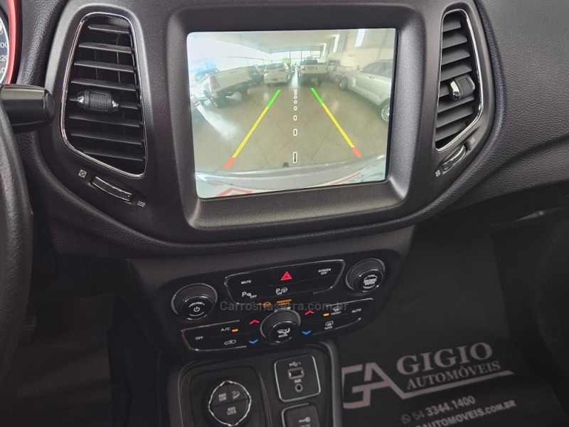 COMPASS 2.0 16V DIESEL TRAILHAWK 4X4 AUTOMÁTICO - 2020 - TAPEJARA