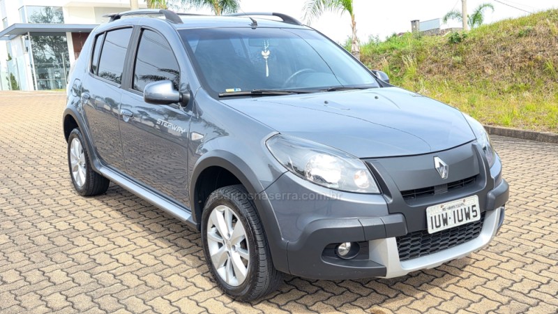 SANDERO 1.6 STEPWAY 16V FLEX 4P MANUAL - 2014 - SãO MARCOS