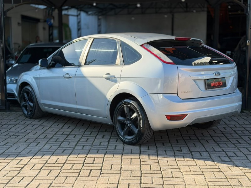 FOCUS 1.6 GLX 8V FLEX 4P MANUAL - 2012 - LAGOA VERMELHA