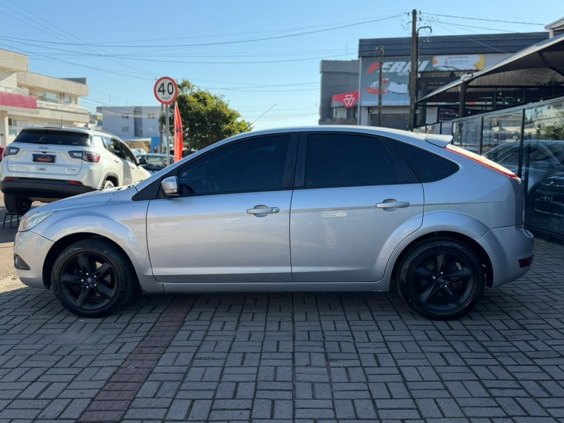 FOCUS 1.6 GLX 8V FLEX 4P MANUAL - 2012 - LAGOA VERMELHA