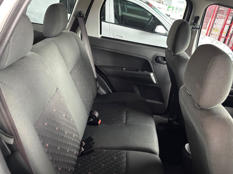 ECOSPORT 1.6 XLS 8V GASOLINA 4P MANUAL - 2004 - CAXIAS DO SUL