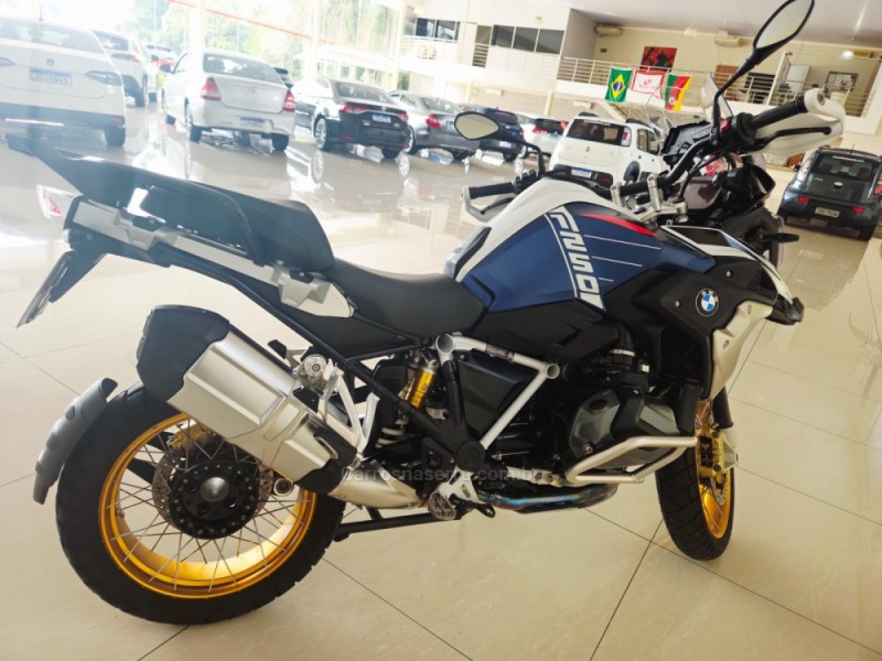 r 1250 gs trophy 2024 lajeado