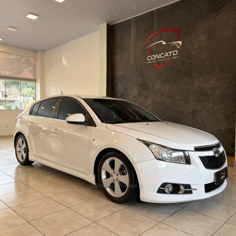 CRUZE 1.8 LT SPORT6 16V FLEX 4P AUTOMÁTICO - 2014 - FARROUPILHA