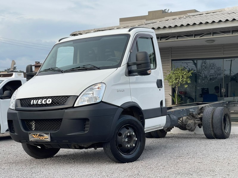 daily truck 70c17 2019 caxias do sul
