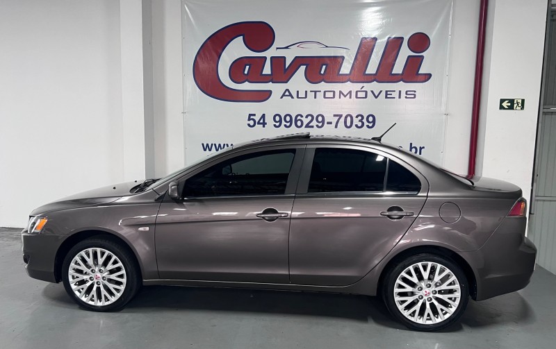 LANCER 2.0 HLE 16V GASOLINA 4P AUTOMÁTICO - 2017 - CAXIAS DO SUL