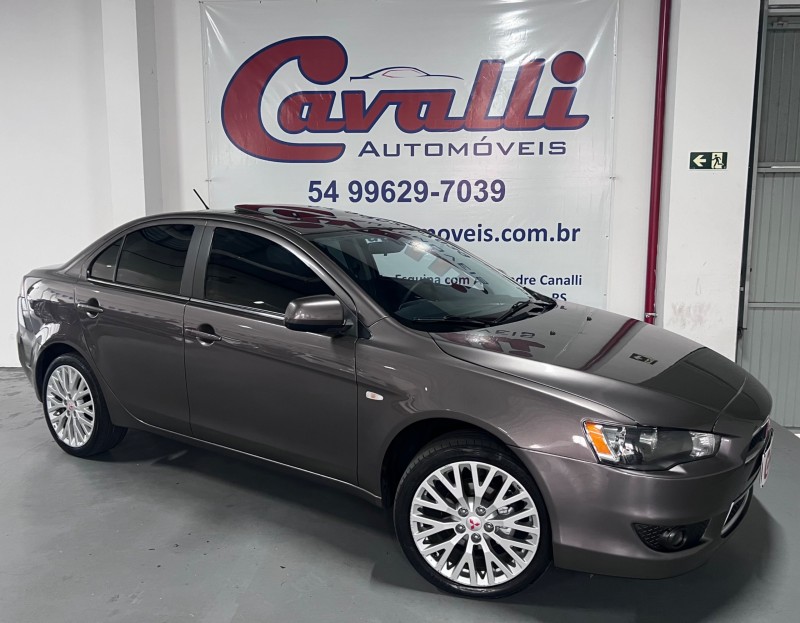 LANCER 2.0 HLE 16V GASOLINA 4P AUTOMÁTICO - 2017 - CAXIAS DO SUL