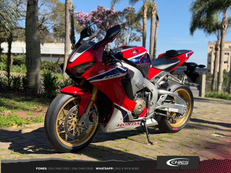 CBR 1000RR FIREBLADE - 2018 - CARLOS BARBOSA