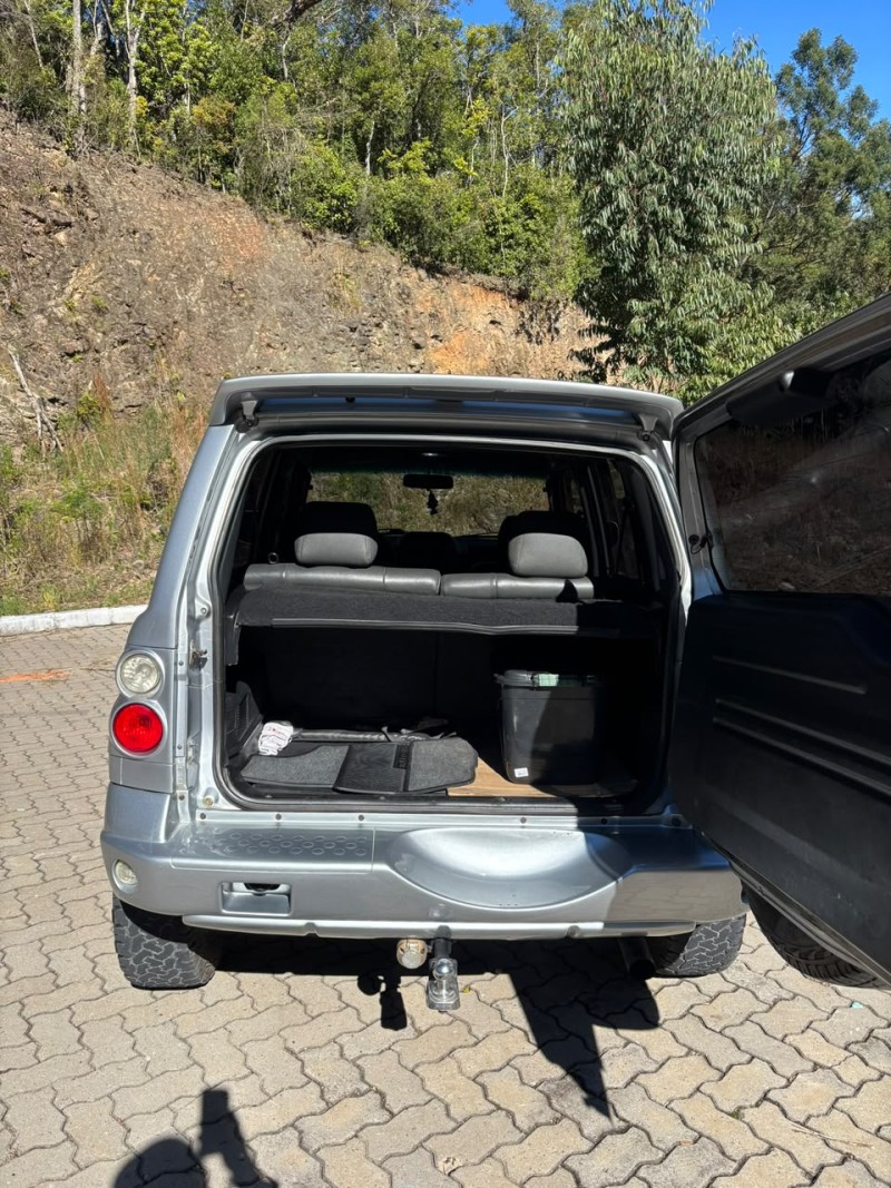 PAJERO TR4 2.0 4X4 16V 131CV GASOLINA 4P MANUAL - 2007 - FLORES DA CUNHA