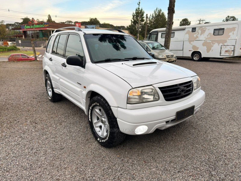 TRACKER 2.0 4X4 8V TURBO INTERCOOLER DIESEL 4P MANUAL - 2001 - CANELA