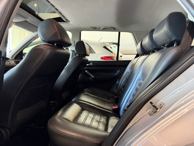 GOLF 1.6 MI SPORTLINE LIMITED EDITION 8V FLEX 4P MANUAL - 2013 - BENTO GONçALVES