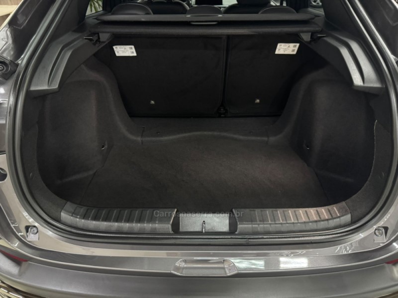 FASTBACK 1.0 TURBO 200 IMPETUS HIBRÍDO 4P AUTOMÁTICO - 2025 - CAXIAS DO SUL